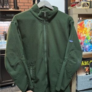 Patagonia Forest Green Fleece Zip-up